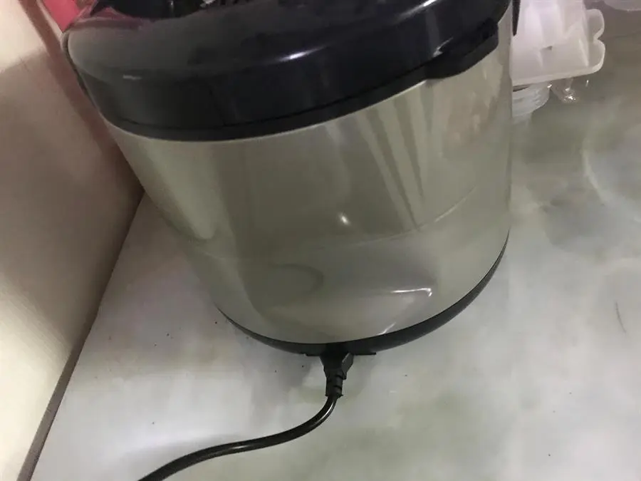 Khách hàng review Nồi cơm nắp gài Happycook 1.8 lít HCJ-180V 4