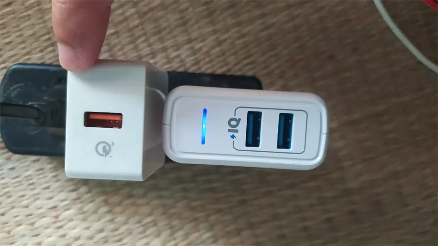 Khách hàng review Adapter sạc 2 cổng USB 12W Anker PowerPort Elite 2 - A2023 3