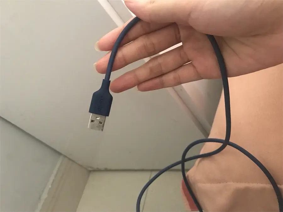 Khách hàng review Cáp sạc và truyền dữ liệu USB-A - Lightning 12W 1m AVA  DR-L04 8
