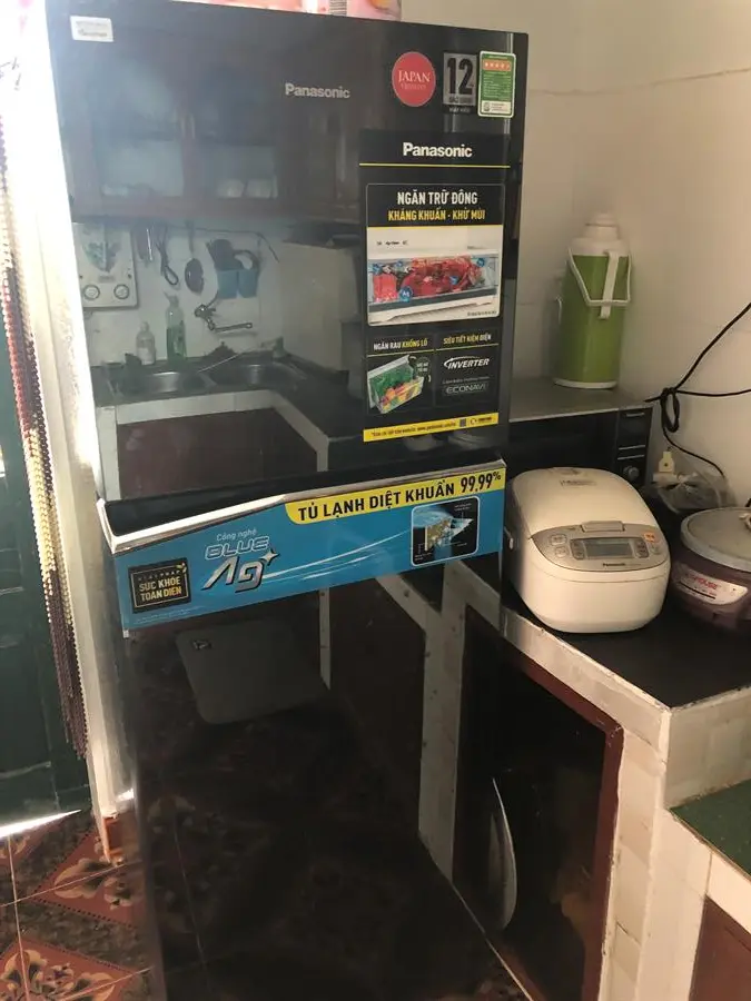 Khách hàng review Tủ lạnh Panasonic Inverter 306 lít NR-TV341VGMV 46
