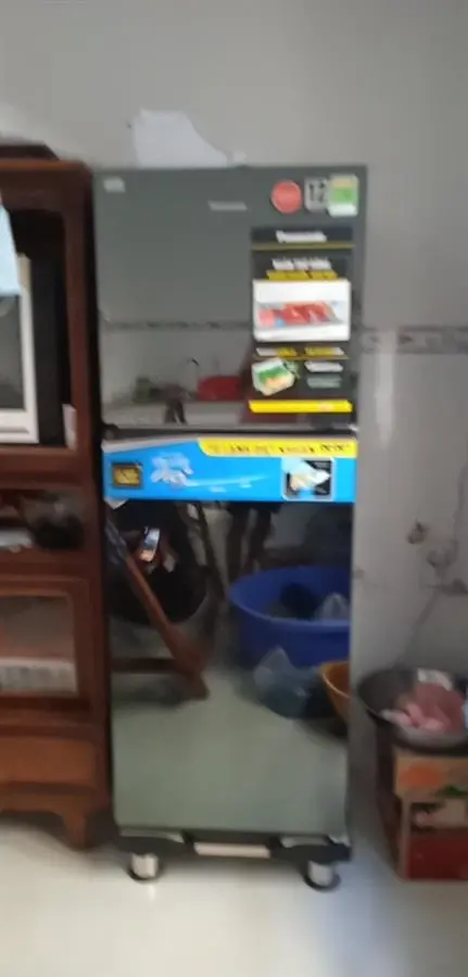 Khách hàng review Tủ lạnh Panasonic Inverter 306 lít NR-TV341VGMV 41