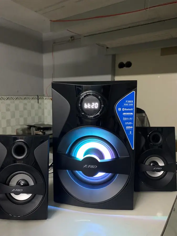 Khách hàng review Loa vi tính Bluetooth Fenda F380X 33