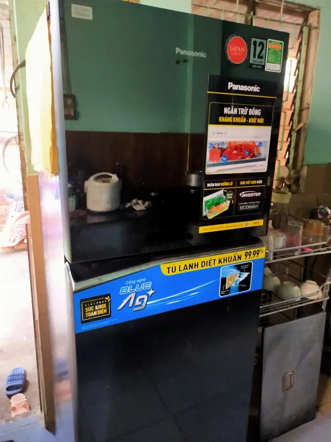 Khách hàng review Tủ lạnh Panasonic Inverter 306 lít NR-TV341VGMV 37