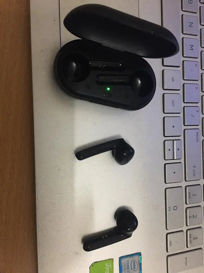 Khách hàng review Tai nghe Bluetooth True Wireless Mozard DT920 Đen 2