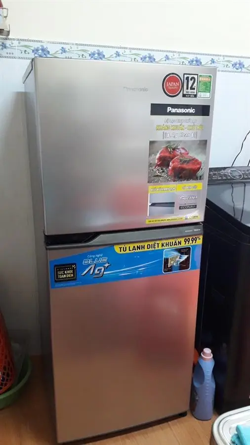 Khách hàng review Tủ lạnh Panasonic Inverter 234 lít NR-TV261APSV 77