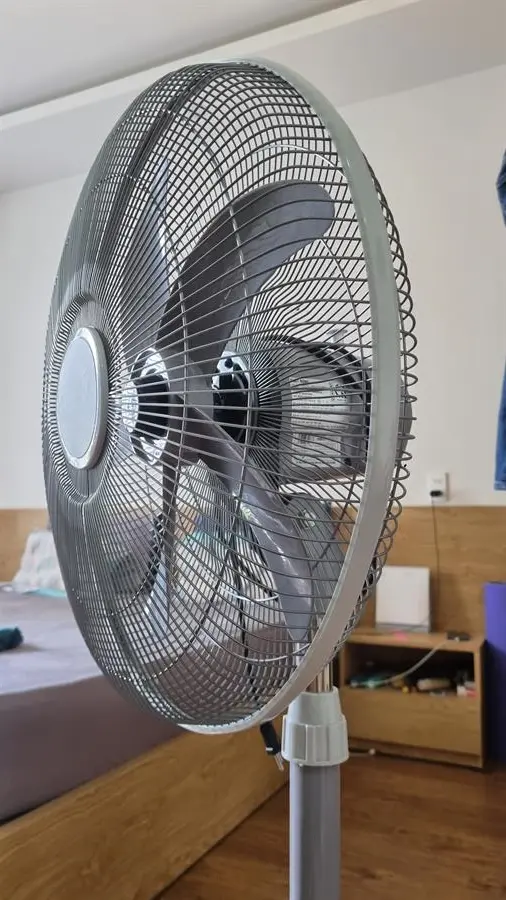 Khách hàng review Quạt đứng Asia 5 cánh D18004-XV1 55W 4