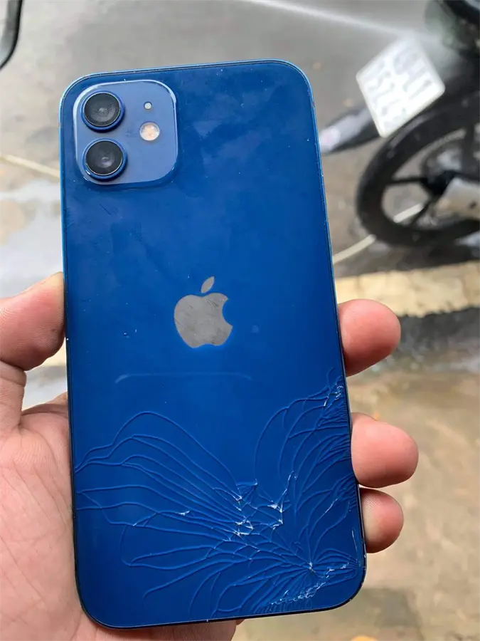 Khách hàng review Điện thoại iPhone 12 64GB 23