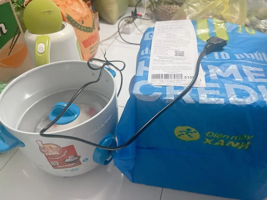 Khách hàng review Nồi cơm nắp rời Sharp 1.5 lít KSH-D15V 7