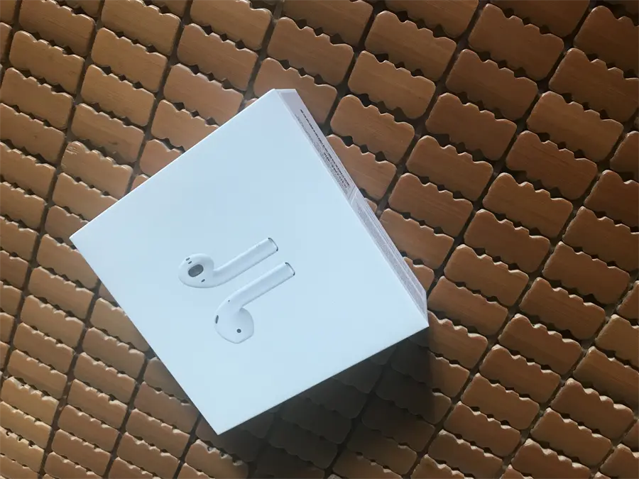 Khách hàng review Tai nghe Bluetooth AirPods 2 Lightning Charge Apple MV7N2 76
