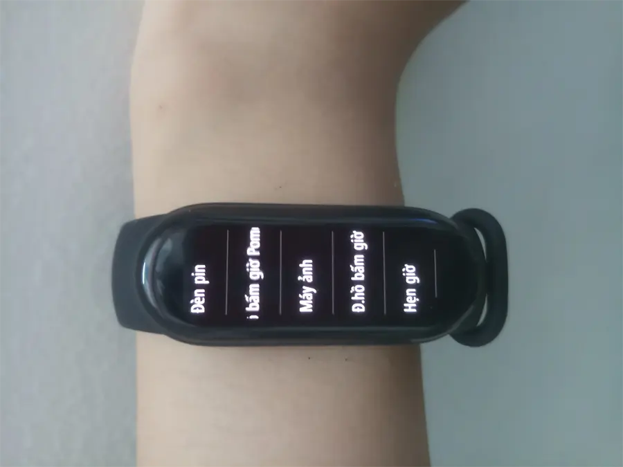 Khách hàng review Vòng đeo tay thông minh Mi Band 6 Đen 53