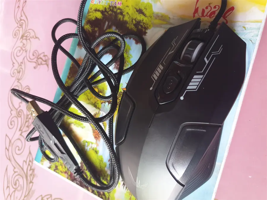 Khách hàng review Chuột Có dây Gaming Zadez G-610M 14