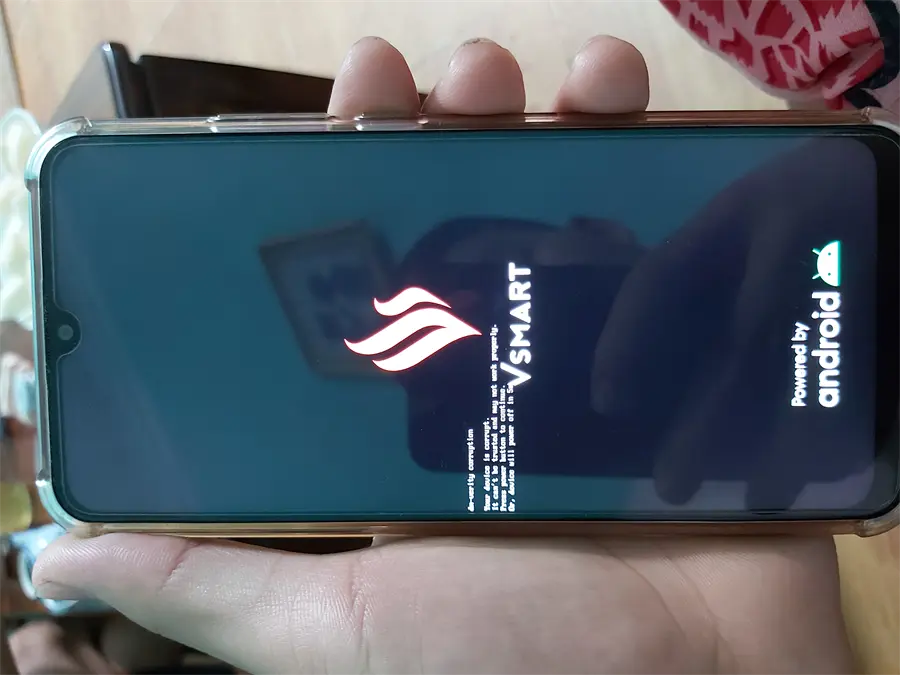Khách hàng review Điện thoại Vsmart Star 5 (3GB/32GB) 3