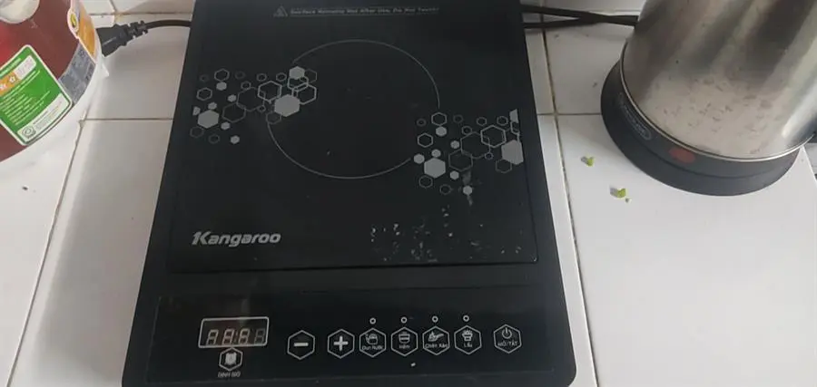 Khách hàng review Bếp từ đơn Kangaroo KG15IC1 1800W 10
