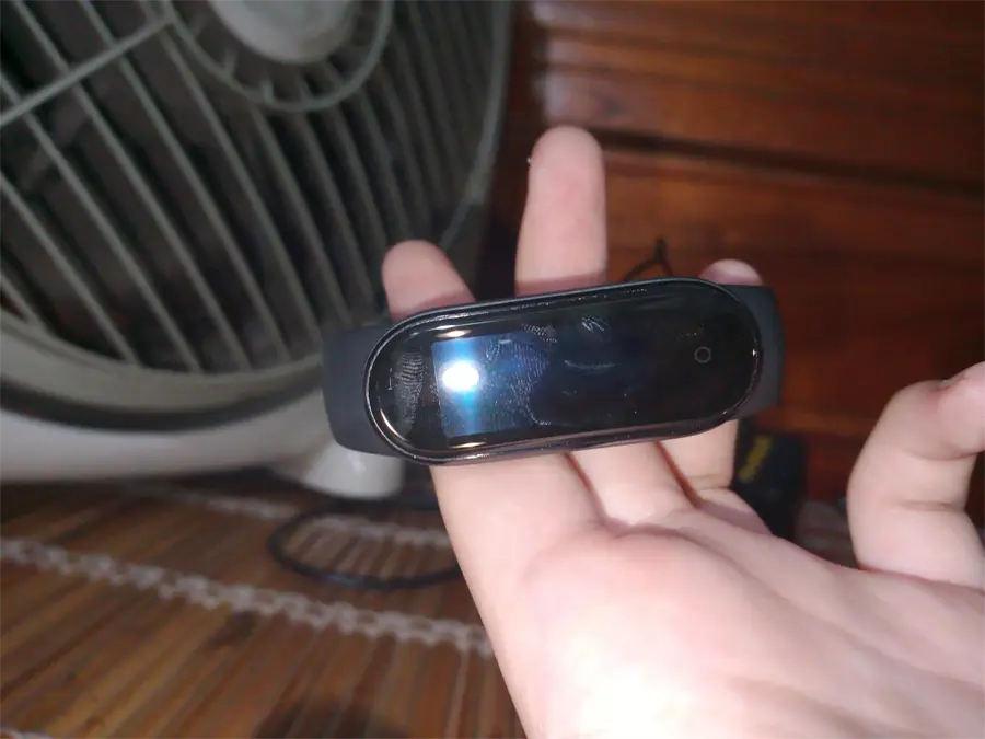 Khách hàng review Vòng đeo tay thông minh Mi Band 5 10