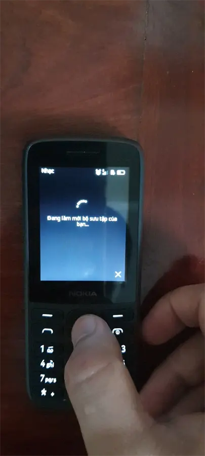 Khách hàng review Điện thoại Nokia 215 4G 32