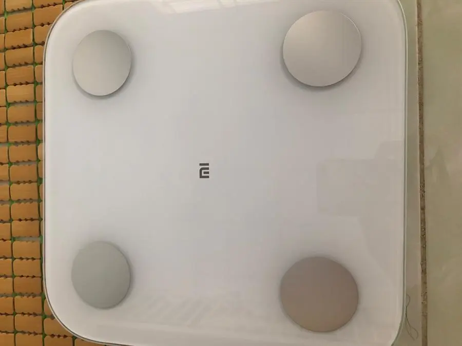 Khách hàng review Cân thông minh Xiaomi Mi Body Composition Scale 2 (NUN4048GL) 3