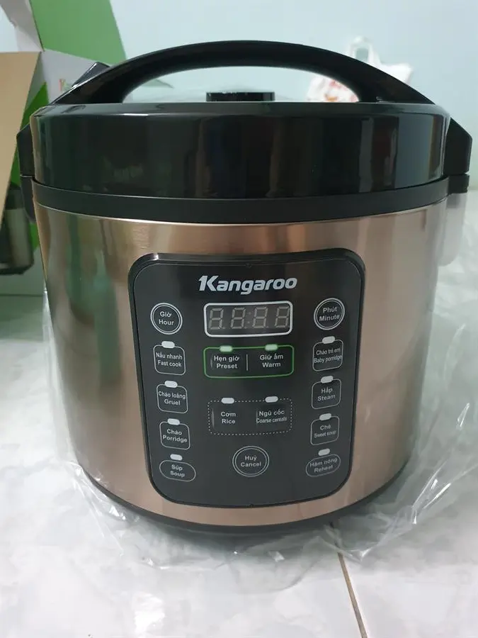 Khách hàng review Nồi cơm điện tử Kangaroo 1.8 lít KG18DR6 7