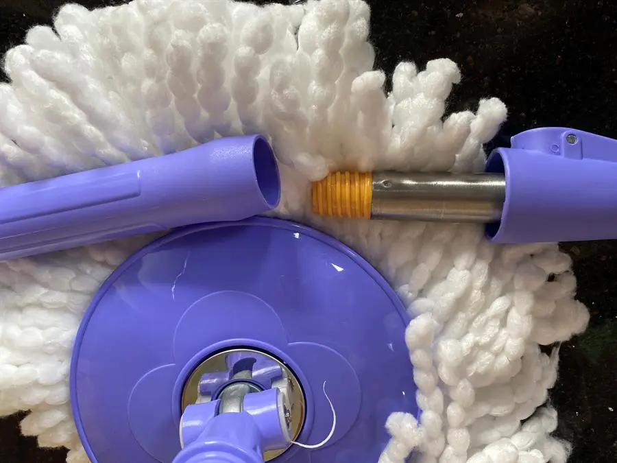 Khách hàng review Bộ lau nhà 360 Hommy MH-Xmop 9