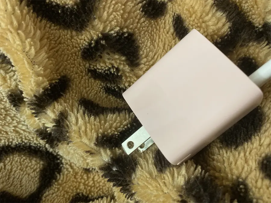 Khách hàng review Adapter Sạc Type C PD 20W Xmobile TC20P 15