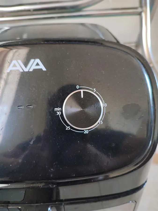 Khách hàng review Nồi chiên không dầu AVA 5.5 lít 55K07A 43