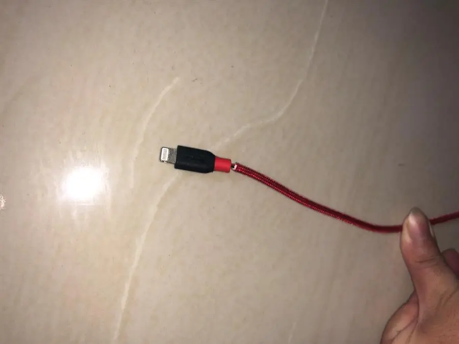 Khách hàng review Cáp sạc và truyền dữ liệu USB-A - Lightning 10.5W 1m Xmobile DR-L001X 11