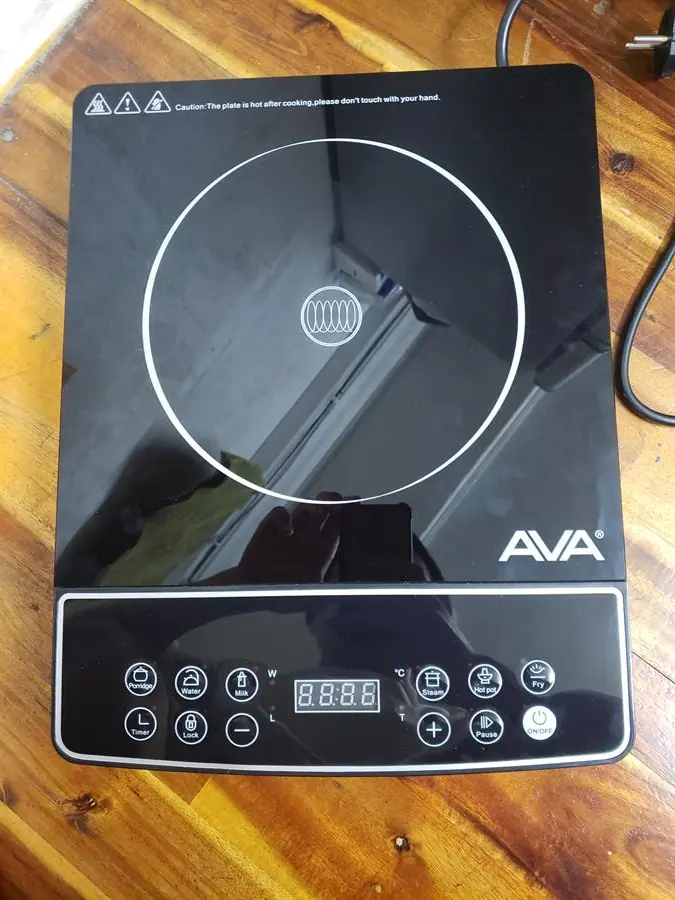 hách hàng review Bếp từ AVA ALP-DC88 6