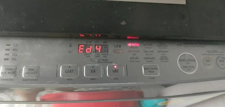 Khách hàng review Máy giặt Toshiba Inverter 11 kg AW-DUH1200GV 2