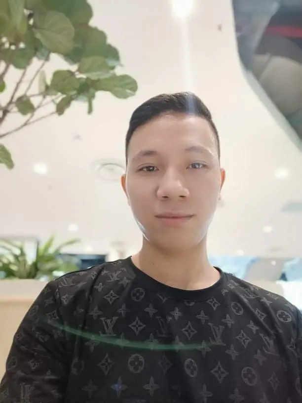 Khách hàng review Điện thoại OPPO Reno6 5G 18