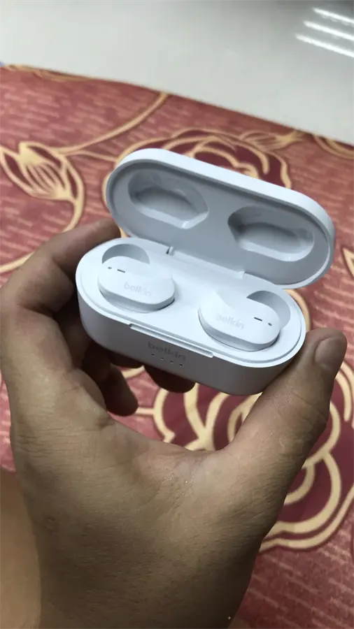 Khách hàng review Tai nghe Bluetooth True Wireless Belkin Soundform AUC001 27