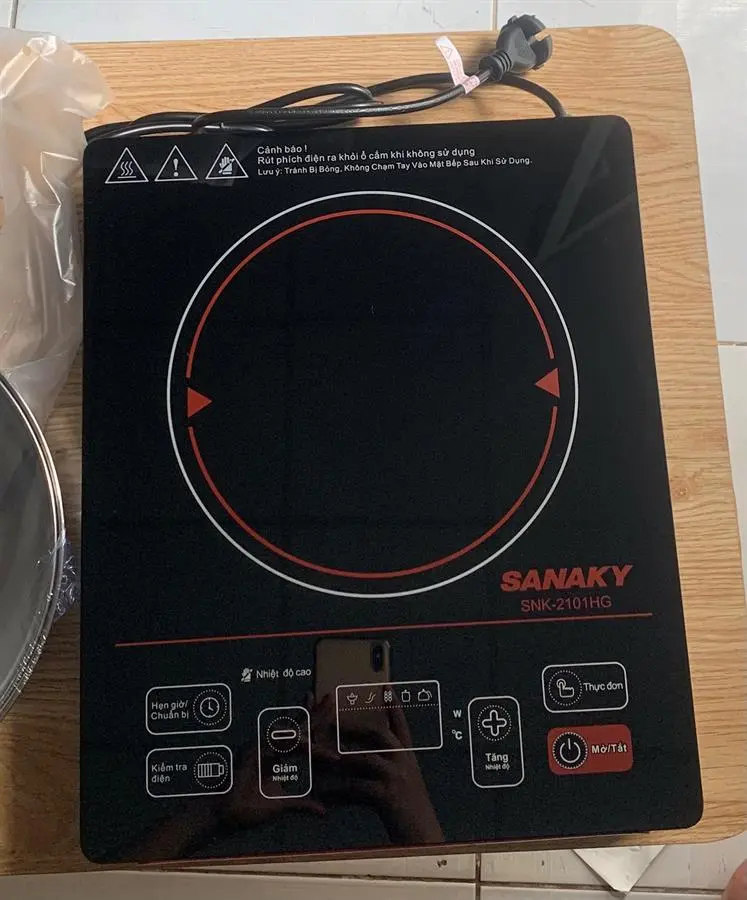 Khách hàng review Bếp hồng ngoại đơn Sanaky SNK-2101HG 2000W 14