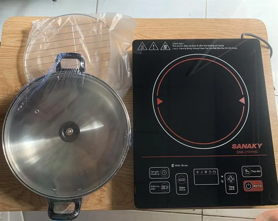 Khách hàng review Bếp hồng ngoại đơn Sanaky SNK-2101HG 2000W 13