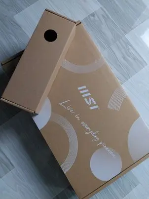Khách hàng review Laptop MSI Modern 14 B11MOL i3 1115G4/8GB/256GB/Win10 (813VN) 6