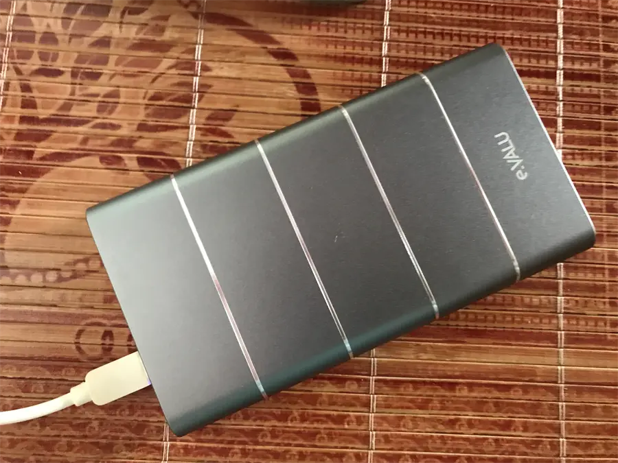 Khách hàng review Pin sạc dự phòng Polymer 10.000 mAh Type C QC3.0 eValu PA F1 Air 3
