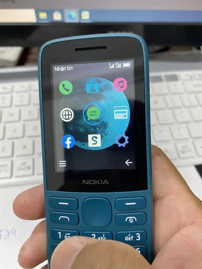 Khách hàng review Điện thoại Nokia 215 4G 30