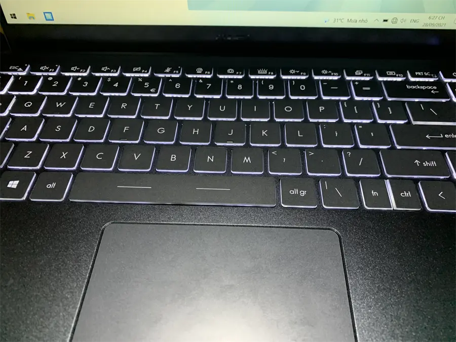 Khách hàng review Laptop MSI Modern 14 B11MOL i3 1115G4/8GB/256GB/Win10 (813VN) 5