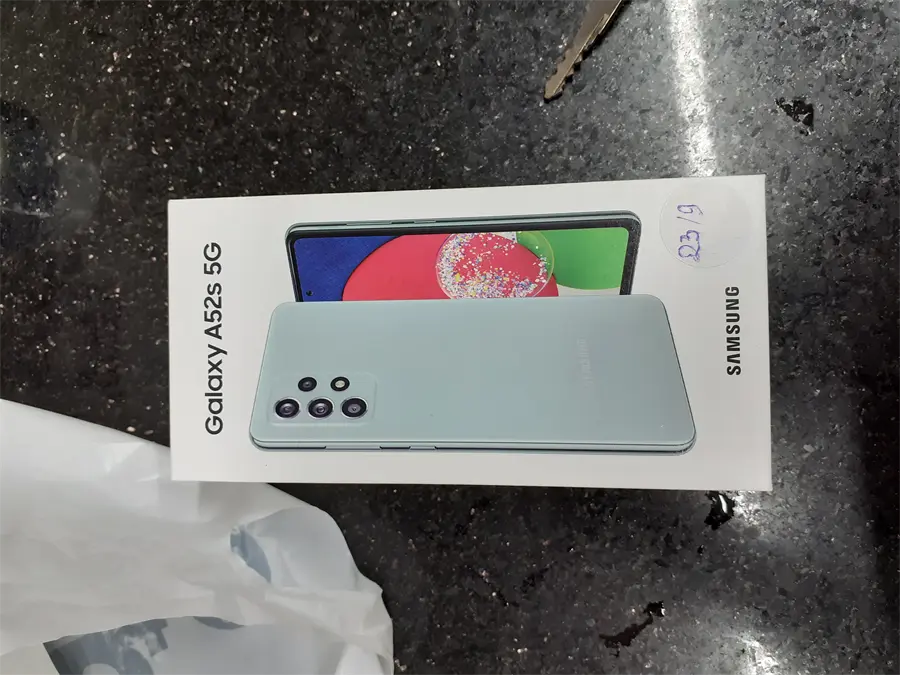 Khách hàng review Điện thoại Samsung Galaxy A52s 5G 128GB 40