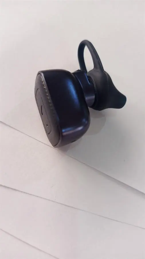 Khách hàng review Tai nghe Bluetooth 1 Bên Mozard Q6C 9