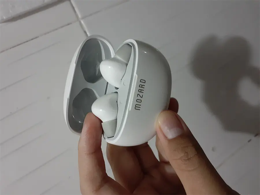 Khách hàng review Tai nghe Bluetooth True Wireless Mozard AT15 26