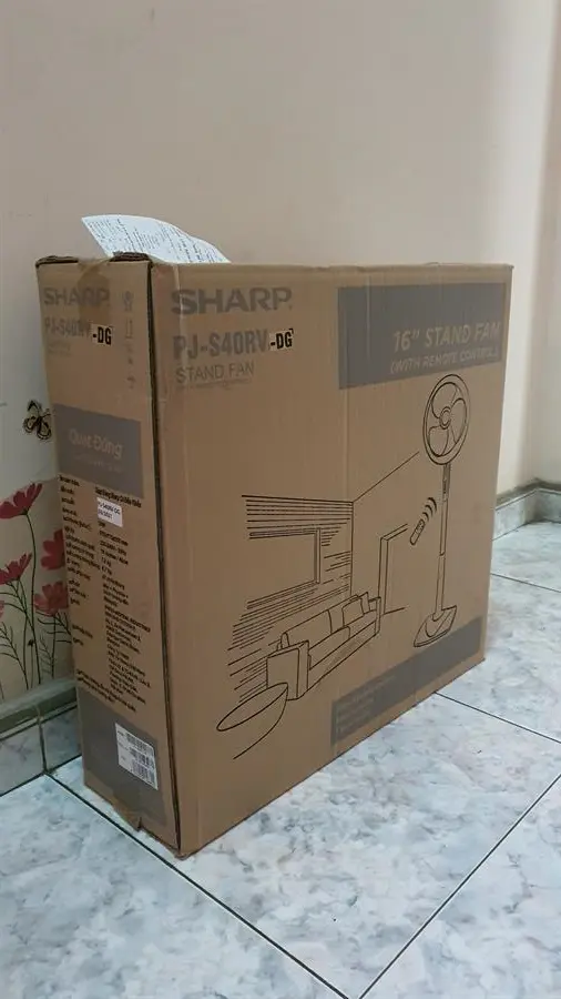 Khách hàng review Quạt cây Sharp 3 cánh PJ-S40RV-DG 50W 7