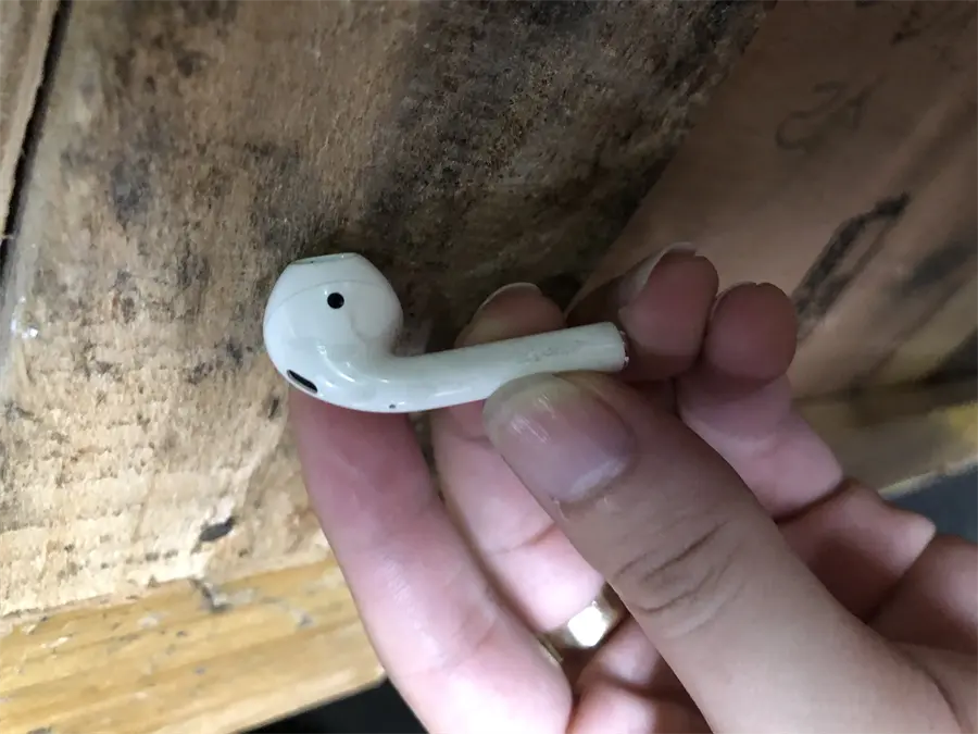 Khách hàng review Tai nghe Bluetooth AirPods 2 Lightning Charge Apple MV7N2 69