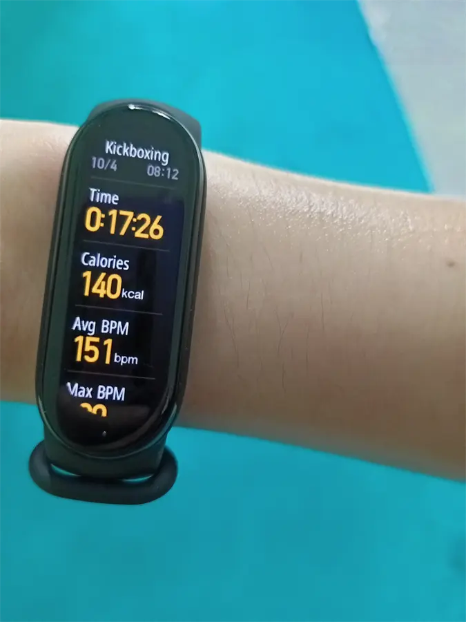 Khách hàng review Vòng đeo tay thông minh Mi Band 6 Đen 46