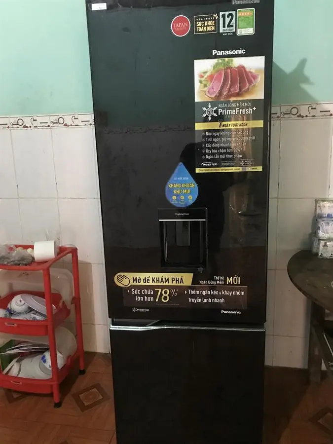 Khách hàng review Tủ lạnh Panasonic Inverter 322 lít NR-BC360WKVN 12