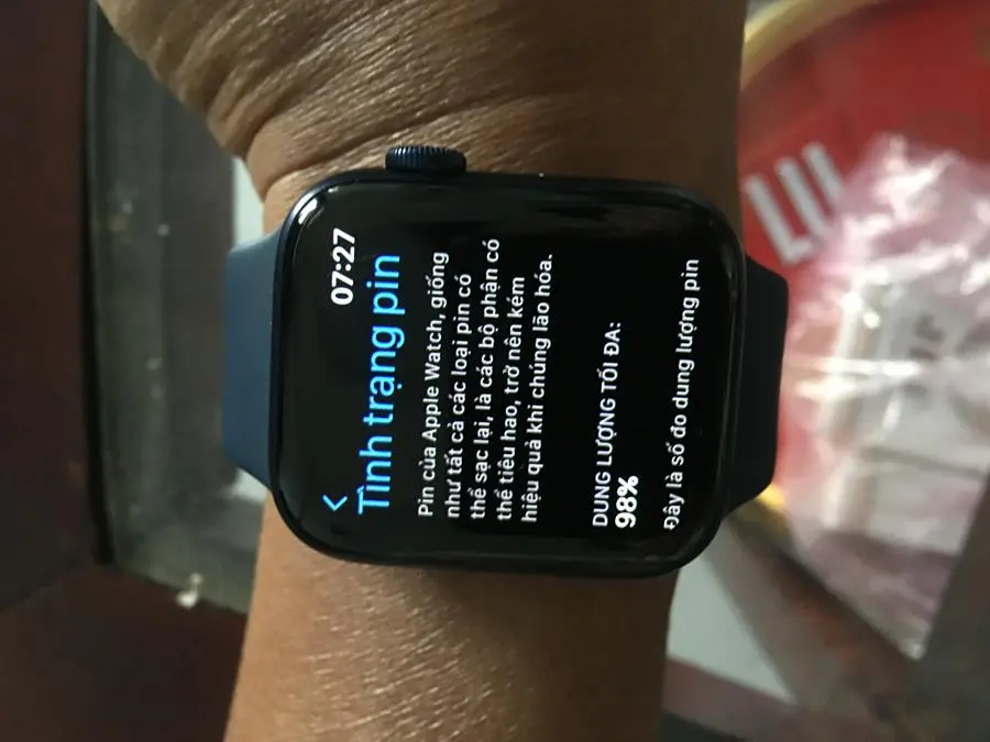 Khách hàng review Đồng hồ thông minh Apple Watch S6 44mm 14