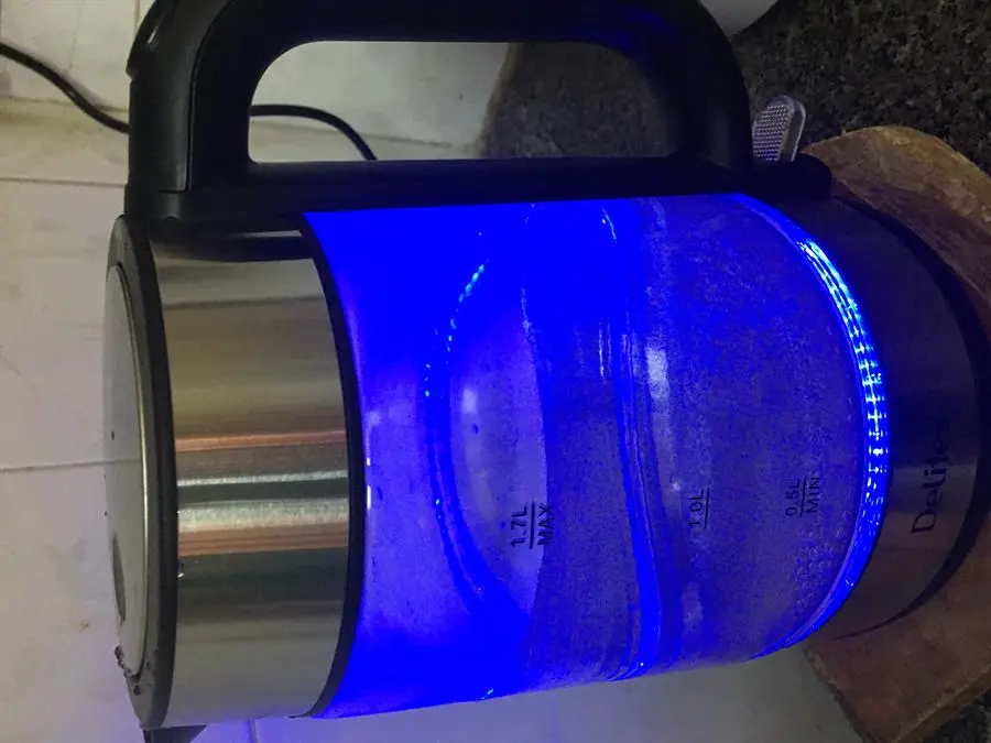 Khách hàng review Bình đun siêu tốc Delites 1.7 lít FD-625 8