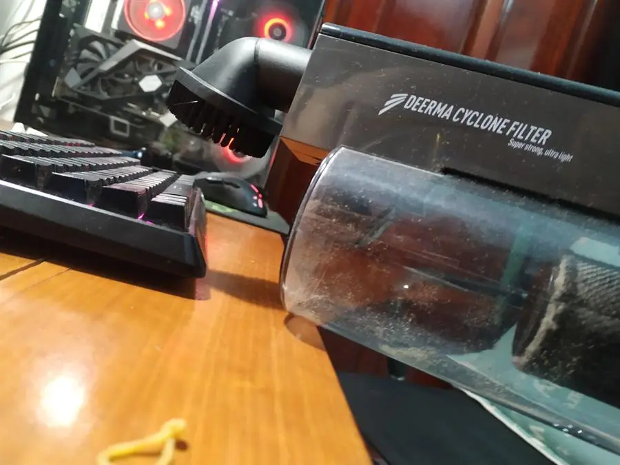 Khách hàng review Máy hút bụi cầm tay Deerma DX700S 1