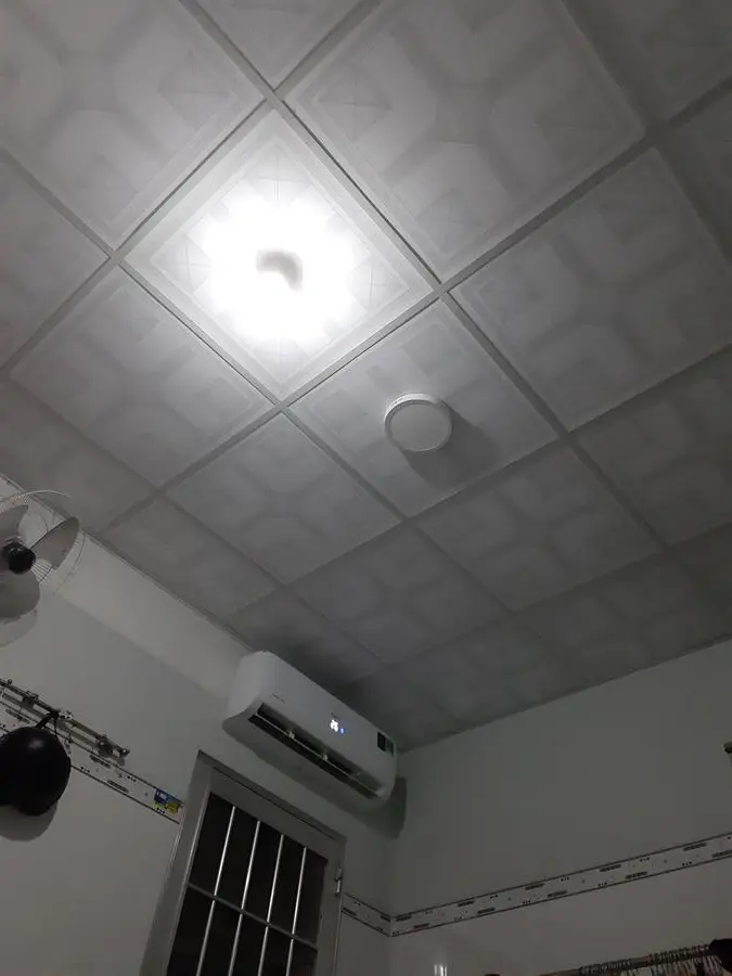 Khách hàng review Máy lạnh Aqua Inverter 1 HP AQA-KCRV10TK 7