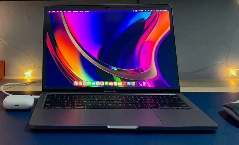 Khách hàng review Laptop Apple MacBook Pro M1 2020 8GB/256GB (MYD82SA/A) 2