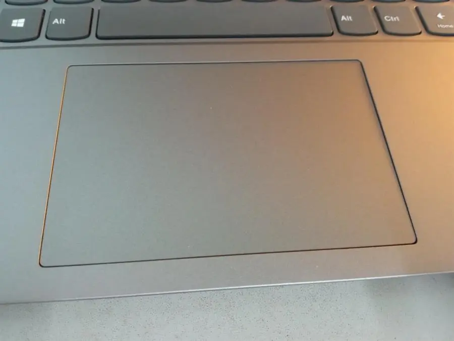 Khách hàng review Laptop Lenovo ThinkBook 15 G2 ITL i5 1135G7/8GB/512GB/Win10 (20VE006YVN) 1