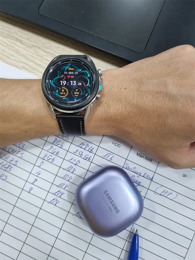 Khách hàng review Đồng hồ thông minh Samsung Galaxy Watch 3 41mm 4