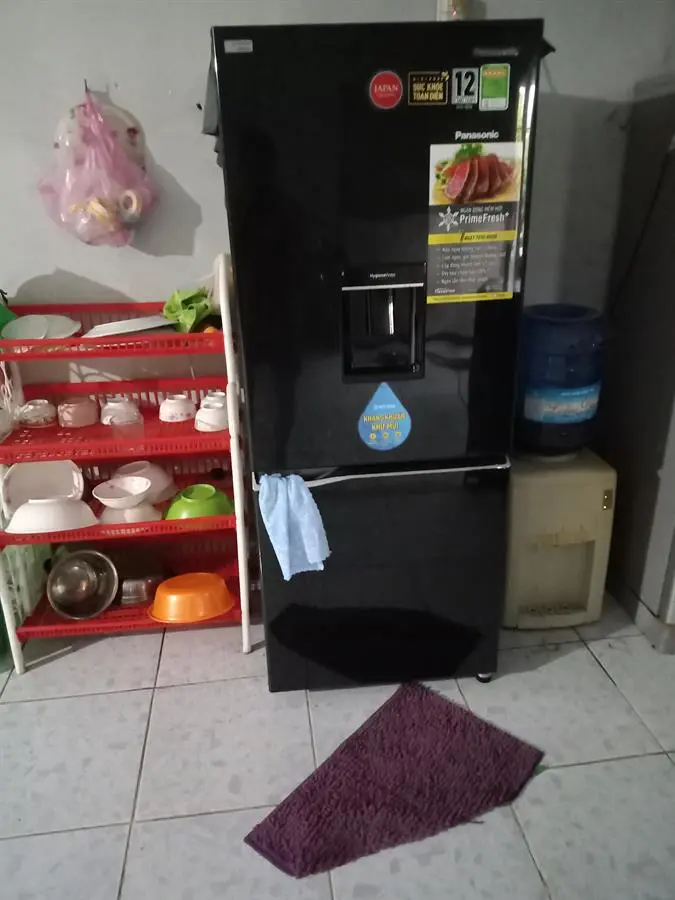 Khách hàng review Tủ lạnh Panasonic Inverter 255 lít NR-BV280WKVN 14